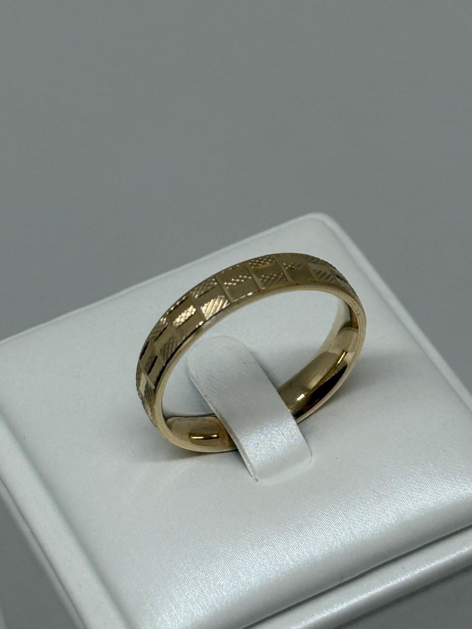 BANDA CASADO TEXTURA H 3.9G 14K LK12